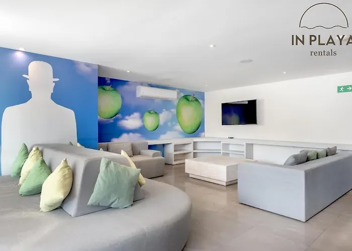 Holiday home Steps From 5th Ave With Rooftop Pool Gym & Cinema Playa del Carmen