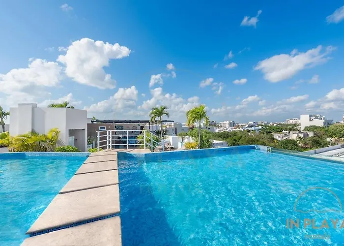 Holiday home Steps From 5th Ave With Rooftop Pool Gym & Cinema Playa del Carmen